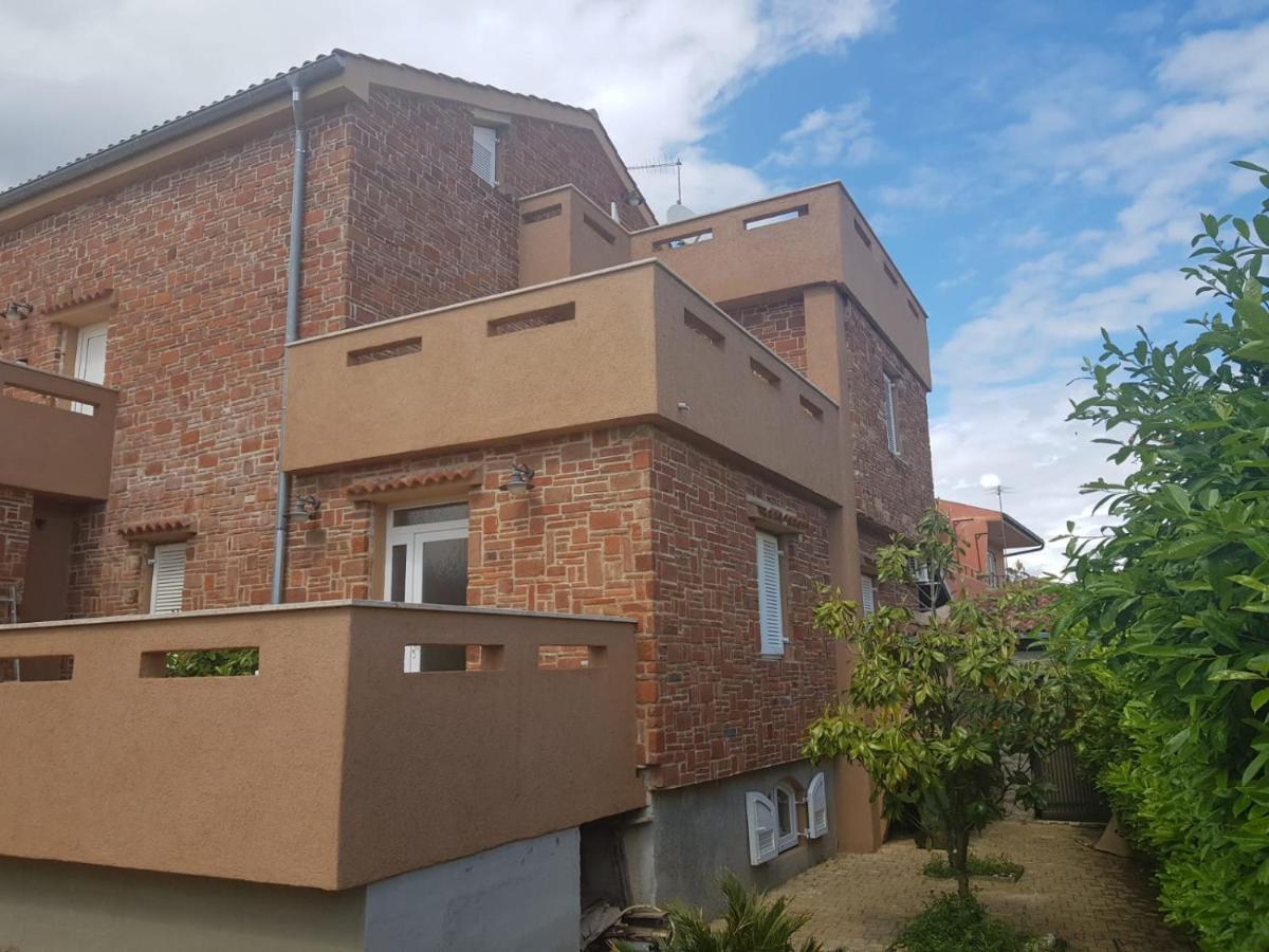Allure Apartment No 1 Kornić Exterior foto